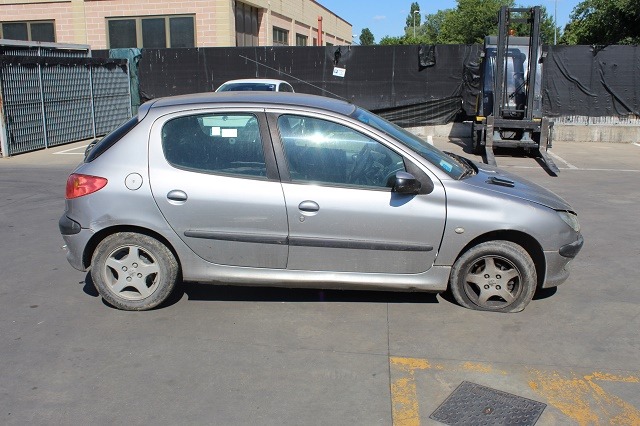 PEUGEOT 206 1.4 D 50KW 5M 5P (2004) RICAMBI IN MAGAZZINO