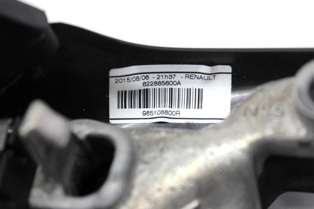 VOLAN OEM N. 985108800R ORIGINAL REZERVNI DEL RENAULT CLIO BH KH MK4 (2012 - 2019)BENZINA LETNIK 2015