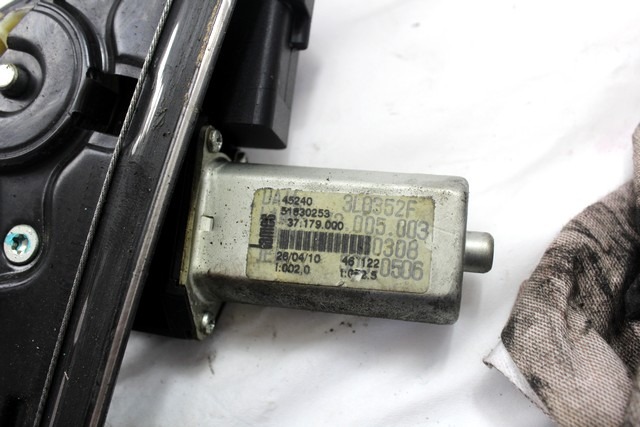 MEHANIZEM DVIGA SPREDNJIH STEKEL  OEM N. 28136 SISTEMA ALZACRISTALLO PORTA ANTERIORE ELETTR ORIGINAL REZERVNI DEL LANCIA DELTA 844 MK3 (2008 - 2014) DIESEL LETNIK 2010