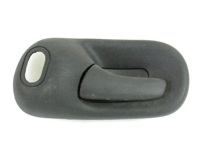 NOTRANJA KLJUKA  OEM N. 90431363 ORIGINAL REZERVNI DEL OPEL CORSA B S93 (1993 - 09/2000) BENZINA LETNIK 1997