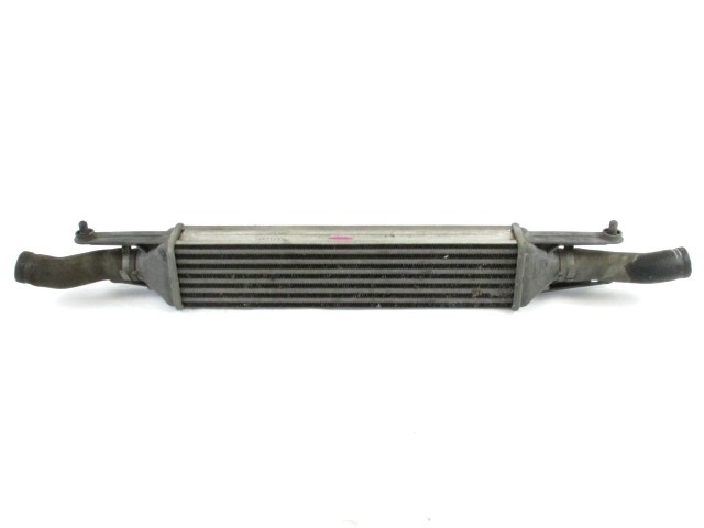 HLADILNIK INTERCOOLER OEM N. 55702237 ORIGINAL REZERVNI DEL FIAT GRANDE PUNTO 199 (2005 - 2012) DIESEL LETNIK 2005