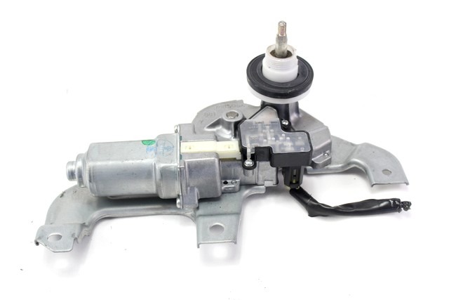 MOTORCEK ZADNJEGA BRISALCA OEM N. 3881071L00000 ORIGINAL REZERVNI DEL SUZUKI SWIFT FZ NZ MK4 (2010 - 2017)BENZINA LETNIK 2012