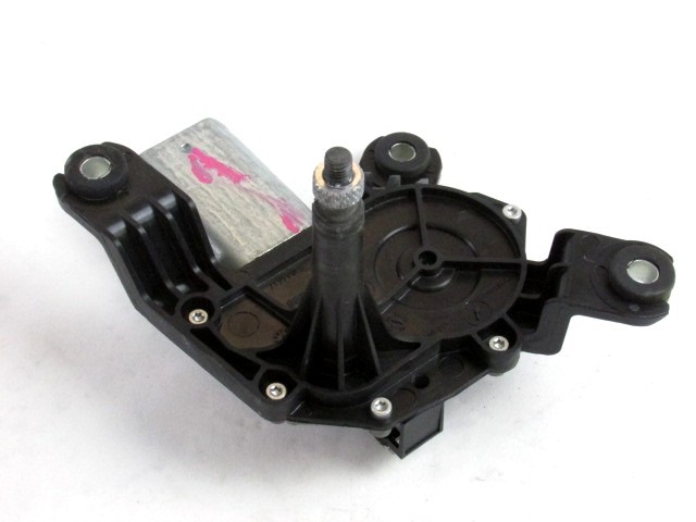 MOTORCEK ZADNJEGA BRISALCA OEM N. 13163029 ORIGINAL REZERVNI DEL OPEL CORSA D R S07 (02/2011 - 2014) BENZINA/GPL LETNIK 2011