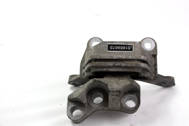 NOSILCI MOTORJA/DRUGO OEM N. 51869675 ORIGINAL REZERVNI DEL LANCIA DELTA 844 MK3 (2008 - 2014) DIESEL LETNIK 2009