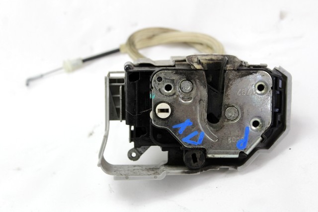 CENTRALNO ZAKLEPANJE ZADNJIH DESNIH VRAT OEM N. 51829594 ORIGINAL REZERVNI DEL LANCIA DELTA 844 MK3 (2008 - 2014) DIESEL LETNIK 2009