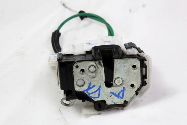 CENTRALNI ZAKLEP SPREDNJIH VRAT  OEM N. 50513051 ORIGINAL REZERVNI DEL ALFA ROMEO 159 939 BER/SW (2005 - 2013) DIESEL LETNIK 2009