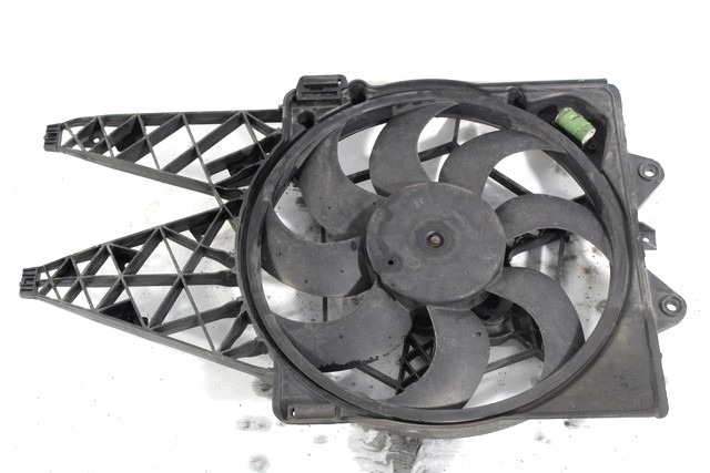 VENTILATOR HLADILNIKA OEM N. 51805133 ORIGINAL REZERVNI DEL FIAT BRAVO 198 R (2010 - 2014) DIESEL LETNIK 2010