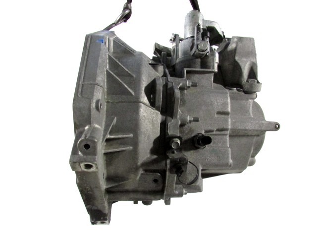 ROCNI MENJALNIK OEM N. 96876004 CAMBIO MECCANICO ORIGINAL REZERVNI DEL CHEVROLET CRUZE J300 J305 (2009 - 2019) DIESEL LETNIK 2011