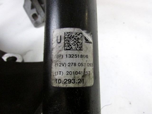 VOLANSKI DROG OEM N. 13301739 ORIGINAL REZERVNI DEL CHEVROLET CRUZE J300 J305 (2009 - 2019) DIESEL LETNIK 2011