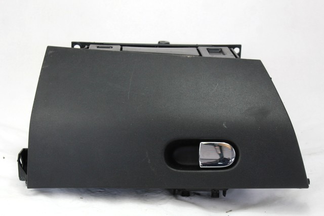 PREDAL ZA DOKUMENTE OEM N. 735428801 ORIGINAL REZERVNI DEL FIAT BRAVO 198 R (2010 - 2014) DIESEL LETNIK 2010