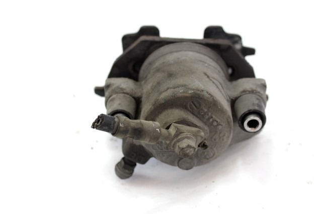 SPREDNJE DESNE ZAVORNE CELJUSTI  OEM N. 1K0615124D ORIGINAL REZERVNI DEL VOLKSWAGEN GOLF VI 5K1 517 AJ5 MK6 (2008-2012) BENZINA/GPL LETNIK 2009