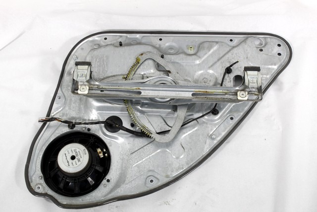 MEHANIZEM DVIGA ZADNJIH STEKEL  OEM N. 22528 SISTEMA ALZACRISTALLO PORTA POSTERIORE ELETT ORIGINAL REZERVNI DEL FORD FOCUS CMAX DM2 MK1 R (04/2007 - 2010) DIESEL LETNIK 2008