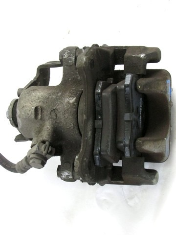 ZADNJE DESNE ZAVORNE CELJUSTI  OEM N. 8E0615424G ORIGINAL REZERVNI DEL AUDI A4 B6 8E2 8E5 BER/SW (2001 - 2005) DIESEL LETNIK 2004