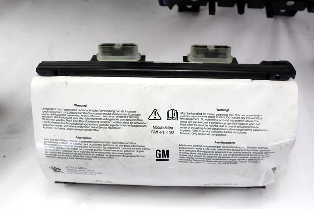 KIT AIRBAG KOMPLET OEM N. 18689 KIT AIRBAG COMPLETO ORIGINAL REZERVNI DEL OPEL ZAFIRA B A05 M75 (2005 - 2008) DIESEL LETNIK 2005