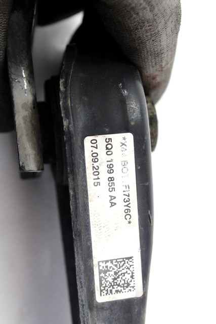 NOSILCI MOTORJA/DRUGO OEM N. 5Q0199855AA ORIGINAL REZERVNI DEL SKODA OCTAVIA MK3 5E3 NL3 NR3 (2012 - 2017)BENZINA/METANO LETNIK 2015