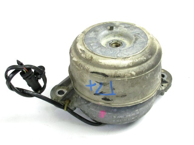 NOSILCI MOTORJA/DRUGO OEM N. A2042403717 ORIGINAL REZERVNI DEL MERCEDES GLK X204 (2008 - 2012)DIESEL LETNIK 2011