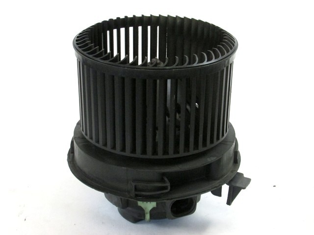 VENTILATOR  KABINE  OEM N. 6441V5 ORIGINAL REZERVNI DEL PEUGEOT 207 / 207 CC R WA WC WD WK (05/2009 - 2015) DIESEL LETNIK 2011