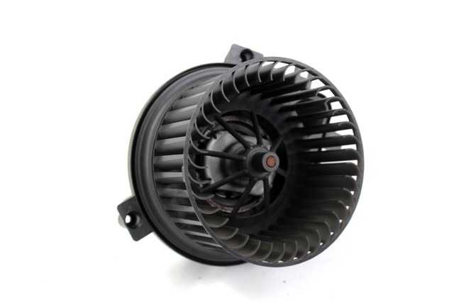 VENTILATOR  KABINE  OEM N. 67326935371 ORIGINAL REZERVNI DEL MINI ONE / COOPER / COOPER S R50 R52 R53 (2001-2006) BENZINA LETNIK 2002