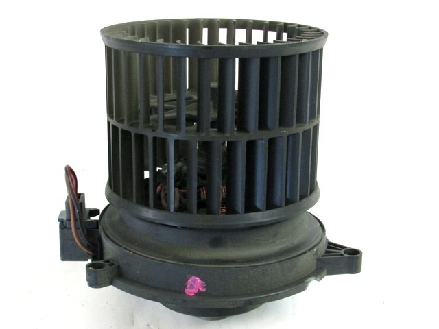 VENTILATOR  KABINE  OEM N. 2S6H-18456-AD ORIGINAL REZERVNI DEL FORD FUSION JU (2002 - 02/2006) BENZINA LETNIK 2004