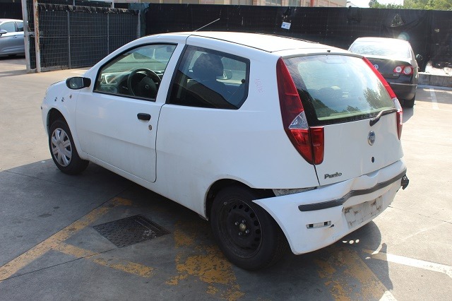 FIAT PUNTO 1.2 B 44KW 5M 3P (2003) RICAMBI IN MAGAZZINO