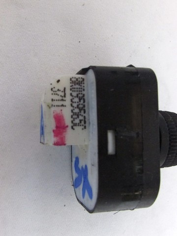 STIKALA ELEKTRICNIH OGLEDAL  OEM N. 8K0959565C ORIGINAL REZERVNI DEL AUDI A4 B8 8K2 BER/SW/CABRIO (2007 - 11/2015) DIESEL LETNIK 2011