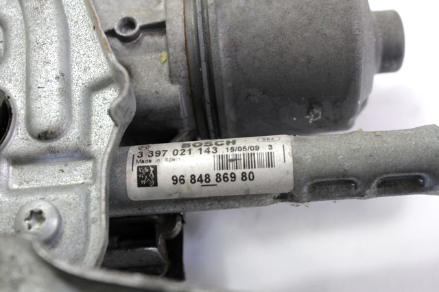 MOTORCEK PREDNJIH BRISALCEV OEM N. 9684886980 ORIGINAL REZERVNI DEL PEUGEOT 3008 MK1 0U (2009 - 2016) DIESEL LETNIK 2009