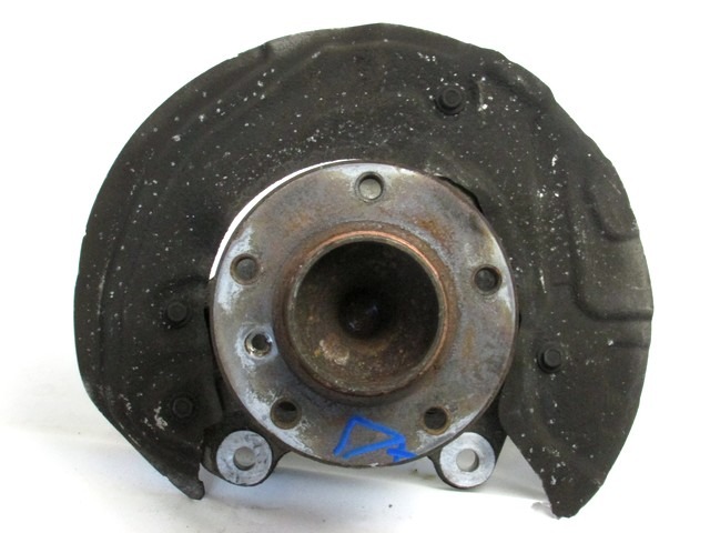 VRTLJIVI LEZAJ DESNO / PESTO KOLESA Z LEZAJEM SPREDAJ OEM N. 31216764444 ORIGINAL REZERVNI DEL BMW SERIE 3 BER/SW/COUPE/CABRIO E90/E91/E92/E93 (2005 -2009) DIESEL LETNIK 2007