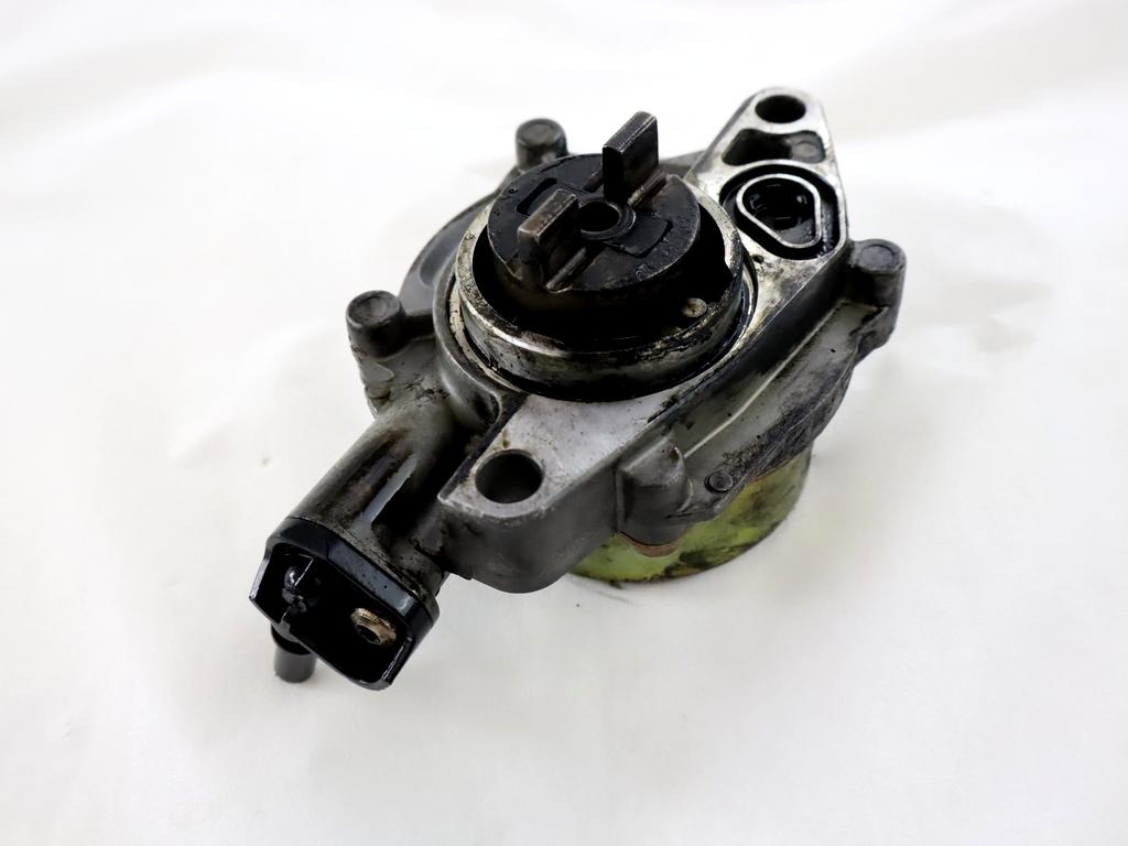 VAKUUM CRPALKA OEM N. 456565 ORIGINAL REZERVNI DEL CITROEN C2 (2004 - 2009) DIESEL LETNIK 2006