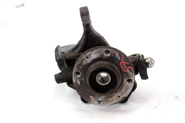 LEVI VRTLJIVI LEZAJ / PESTO KOLESA Z LEZAJEM SPREDAJ OEM N. 1607557480 ORIGINAL REZERVNI DEL PEUGEOT 207 / 207 CC R WA WC WD WK (05/2009 - 2015) BENZINA/GPL LETNIK 2010