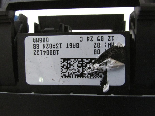 GLAVNO STIKALO LUCI OEM N. 8A6T-13A024-BB ORIGINAL REZERVNI DEL FORD FIESTA CB1 CNN MK6 (09/2008 - 11/2012) DIESEL LETNIK 2012