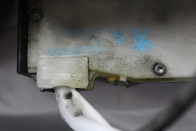 CENTRALNA KLJUCAVNICA ZADJIH LEVIH VRAT OEM N. 9685351980 ORIGINAL REZERVNI DEL CITROEN C4 MK2 (2010 - 2018) DIESEL LETNIK 2012