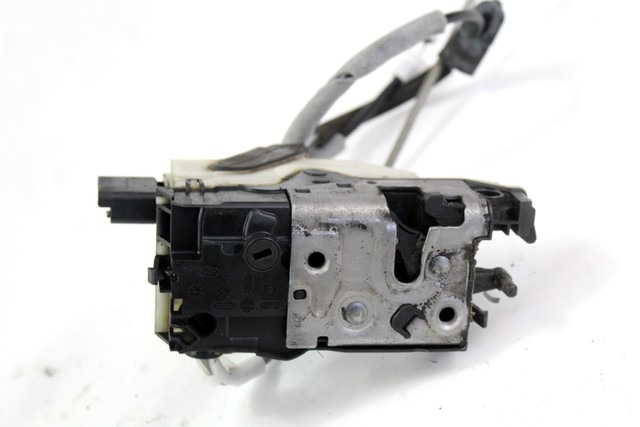 CENTRALNI ZAKLEP SPREDNJIH VRAT  OEM N. 9685351480 ORIGINAL REZERVNI DEL CITROEN C4 MK2 (2010 - 2018) DIESEL LETNIK 2012