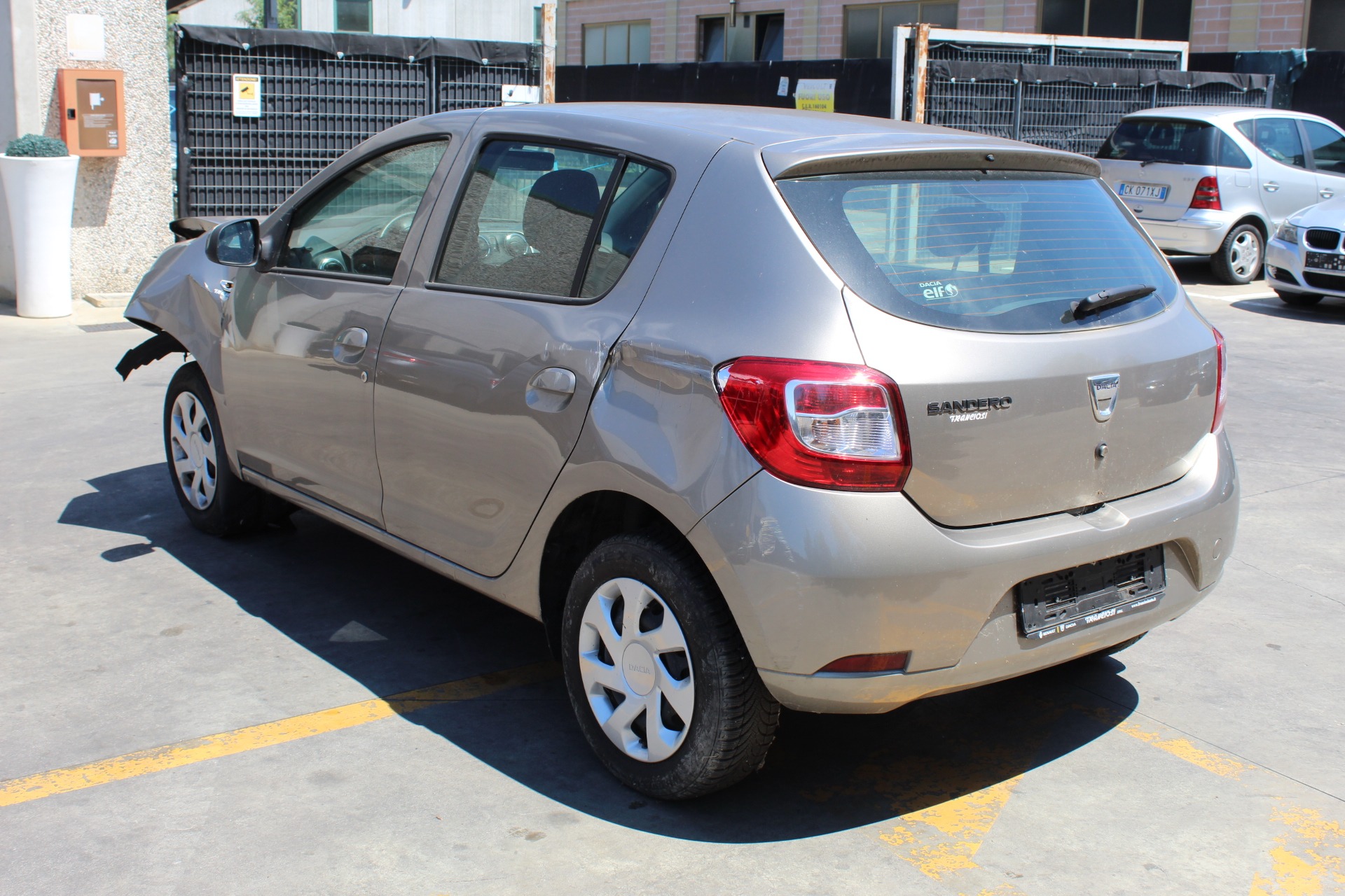 DACIA SANDERO 1.2 G 55KW 5M 5P (2015) RICAMBI IN MAGAZZINO