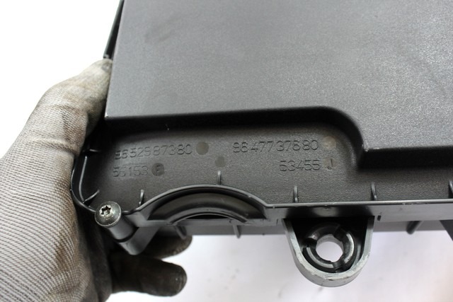 FILTAR ZRAKA OEM N. 9652987380 ORIGINAL REZERVNI DEL FORD FUSION JU (2002 - 02/2006) DIESEL LETNIK 2004