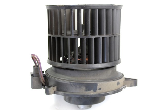 VENTILATOR  KABINE  OEM N. 2S6H-18456-AD ORIGINAL REZERVNI DEL FORD FUSION JU (2002 - 02/2006) DIESEL LETNIK 2004