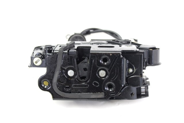 CENTRALNA KLJUCAVNICA ZADJIH LEVIH VRAT OEM N. 5N0839015G ORIGINAL REZERVNI DEL VOLKSWAGEN TIGUAN 5N MK1 R (2011 - 2016)  DIESEL LETNIK 2012