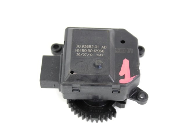 MOTORCEK OGREVANJA OEM N. 30.93628.01 ORIGINAL REZERVNI DEL VOLKSWAGEN POLO 6R1 6C1 (06/2009 - 02/2014) DIESEL LETNIK 2011