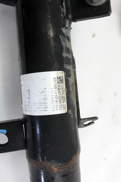 SPREDNJI AMORTIZERJI OEM N. 113666 COPPIA AMMORTIZZATORI ANTERIORI ORIGINAL REZERVNI DEL CITROEN C3 MK2 SC (2009 - 2016) DIESEL LETNIK 2016