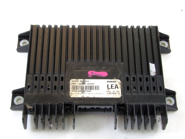 OJACEVALEC AVDIO/RADIO ENOTA  OEM N. GM1A-6692X ORIGINAL REZERVNI DEL MAZDA 6 GG GY (2003-2008) DIESEL LETNIK 2006