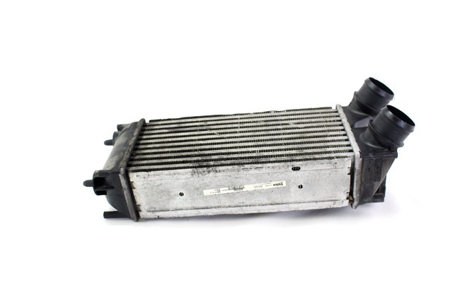 HLADILNIK INTERCOOLER OEM N. 9656503980 ORIGINAL REZERVNI DEL CITROEN C4 MK1 / COUPE L LC (2004 - 08/2009) DIESEL LETNIK 2010