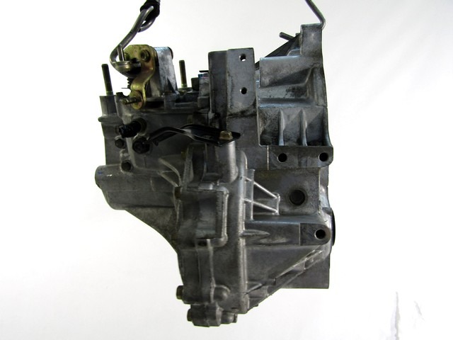 ROCNI MENJALNIK OEM N. AC0217100B 01 CAMBIO MECCANICO ORIGINAL REZERVNI DEL MAZDA 6 GG GY (2003-2008) DIESEL LETNIK 2005