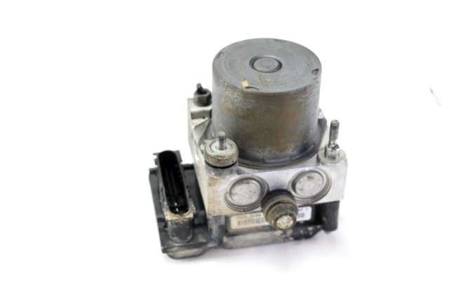 ABS AGREGAT S PUMPO OEM N. 46836768 ORIGINAL REZERVNI DEL FIAT PUNTO 188 MK2 R (2003 - 2011) DIESEL LETNIK 2004