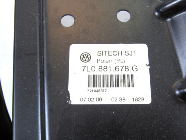 KONZOLE IN SINE SEDEZEV OEM N. 7L0881678G ORIGINAL REZERVNI DEL PORSCHE CAYENNE 9PA MK1 (2003 -2008) BENZINA LETNIK 2007