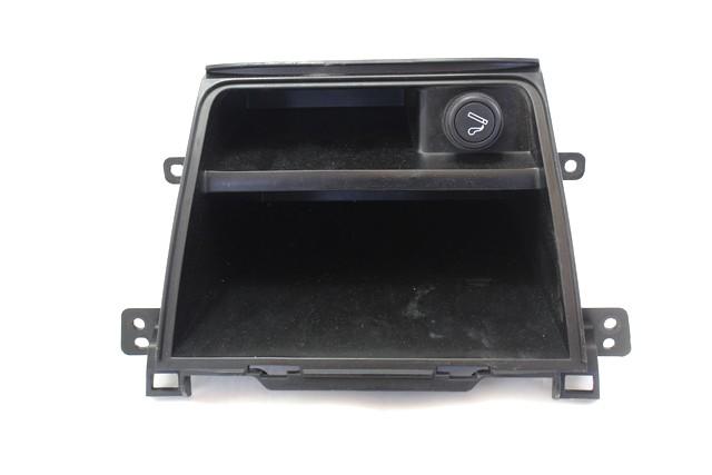 PREDAL ZA DOKUMENTE OEM N. 73831-79J0 ORIGINAL REZERVNI DEL FIAT SEDICI FY (2006 - 4/2009) DIESEL LETNIK 2008