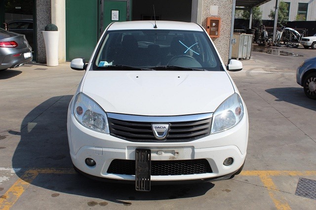 DACIA SANDERO 1.4 G 55KW 5M 5P (2009) RICAMBI IN MAGAZZINO