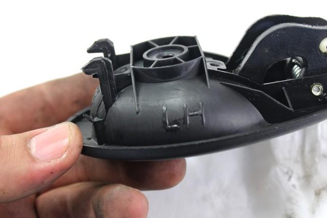 NOTRANJA KLJUKA  OEM N. 96601585 ORIGINAL REZERVNI DEL CHEVROLET MATIZ M200 (2005 - 2010) BENZINA/GPL LETNIK 2010