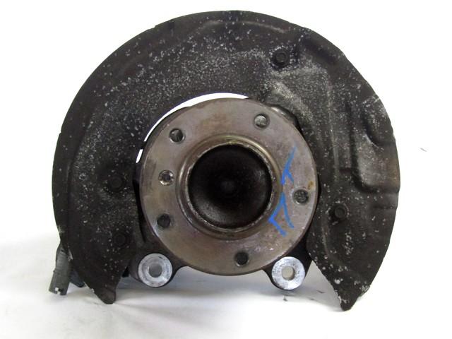 VRTLJIVI LEZAJ DESNO / PESTO KOLESA Z LEZAJEM SPREDAJ OEM N. 31216773210 ORIGINAL REZERVNI DEL BMW SERIE 3 BER/SW/COUPE/CABRIO E90/E91/E92/E93 (2005 -2009) DIESEL LETNIK 2007