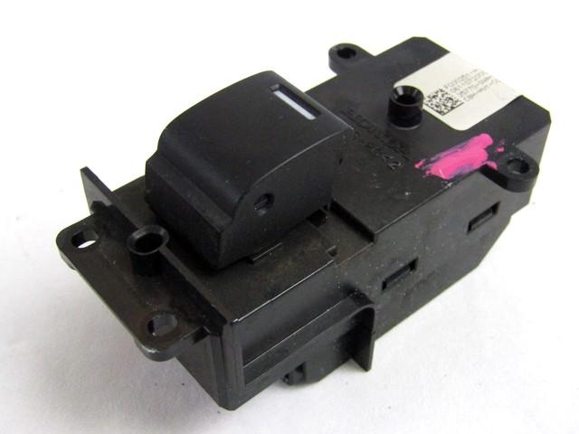 ZADNJE STIKALO OEM N. 35770-SWA-G010-M2 ORIGINAL REZERVNI DEL HONDA CRV RD MK3 (2006 -2012)DIESEL LETNIK 2007