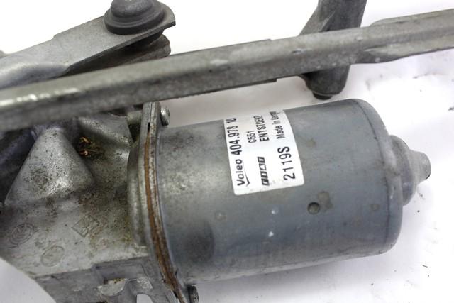 MOTORCEK PREDNJIH BRISALCEV OEM N. 52061796 ORIGINAL REZERVNI DEL FIAT PUNTO EVO 199 (2009 - 2012)  DIESEL LETNIK 2009