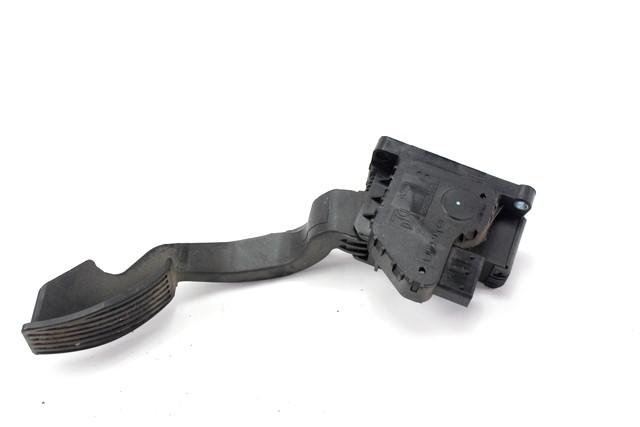 PEDALI OEM N. 55702020 ORIGINAL REZERVNI DEL FIAT PUNTO EVO 199 (2009 - 2012)  DIESEL LETNIK 2009